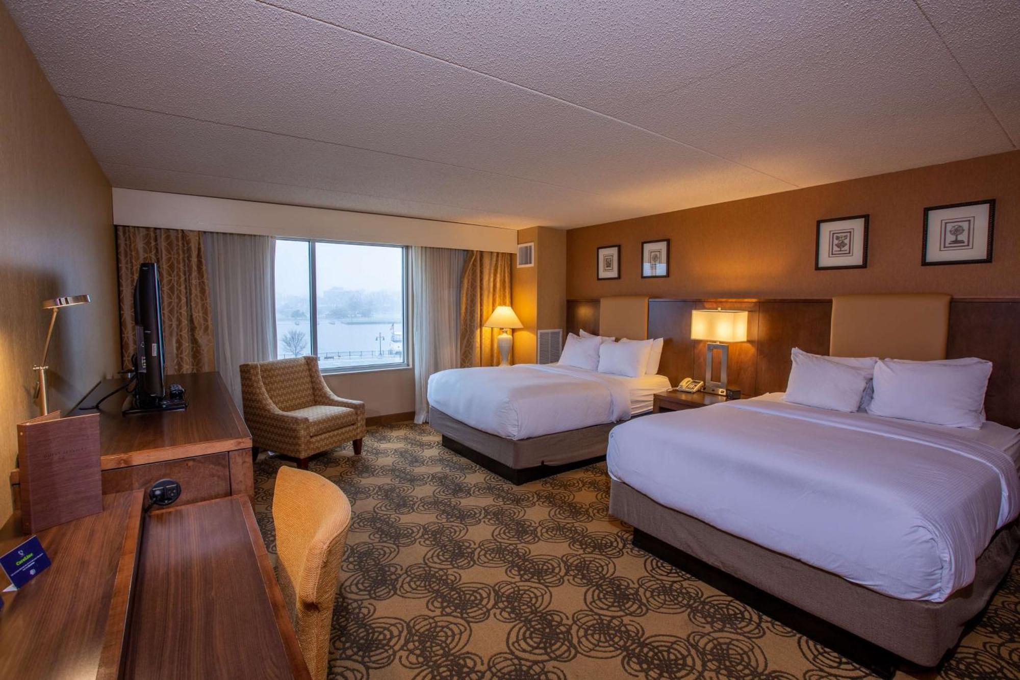 ดับเบิลทรี บาย ฮิลตัน เบย์ ซิตี ริเวอร์ฟรอนต์ Hotel เบย์ซิตี้ ภายนอก รูปภาพ