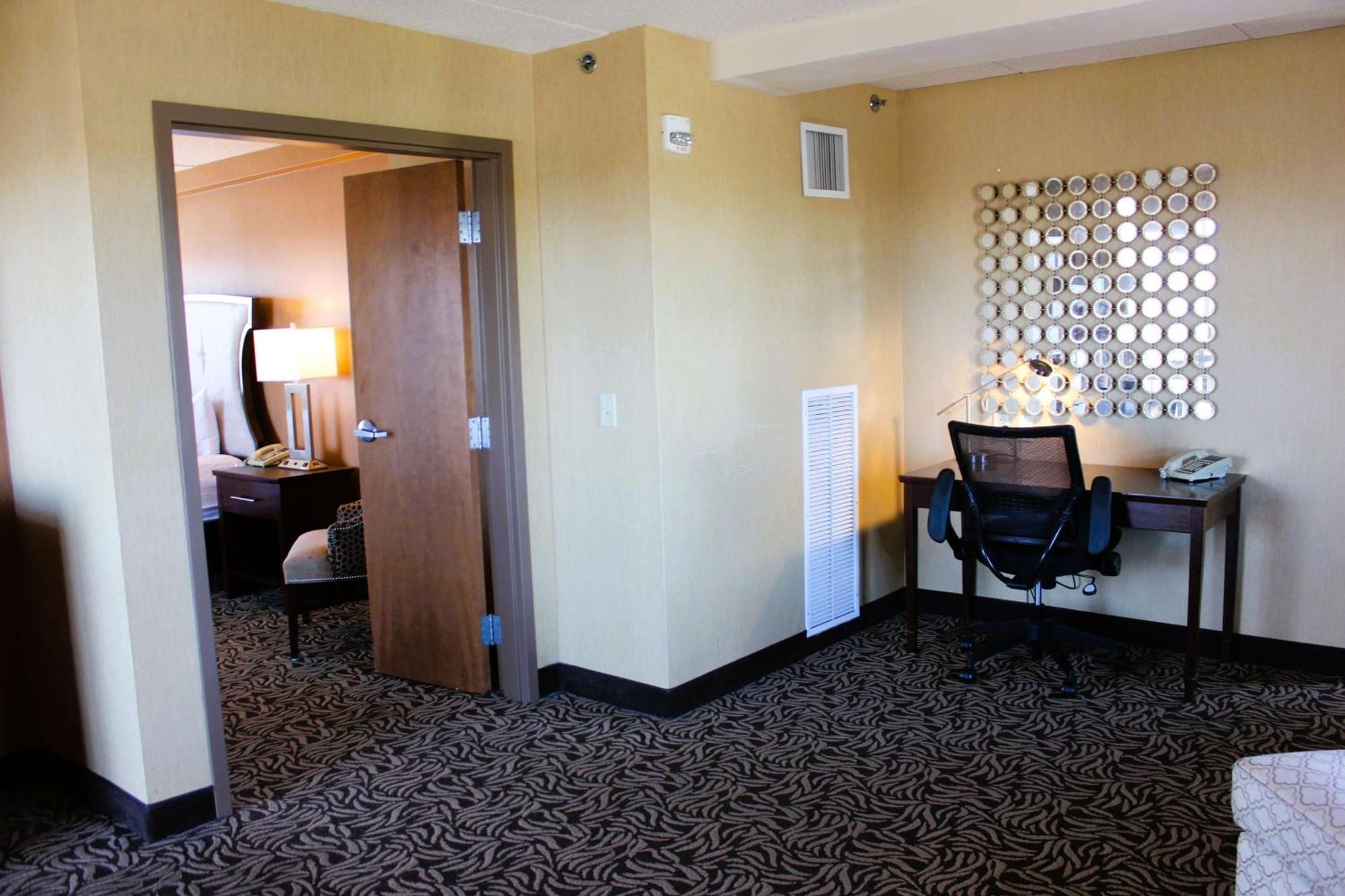 ดับเบิลทรี บาย ฮิลตัน เบย์ ซิตี ริเวอร์ฟรอนต์ Hotel เบย์ซิตี้ ภายนอก รูปภาพ